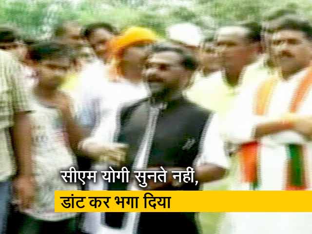 पीएम मोदी से यूपी के सीएम की शिकायत