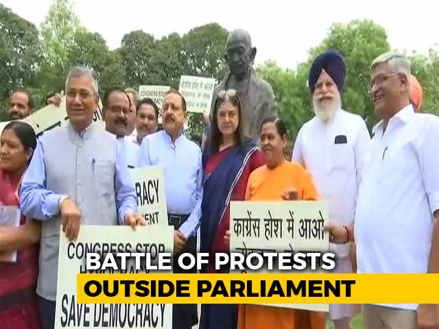 Video : Protest vs Protest In Parliament: BJP MPs To Fast, Congress Boycotts Tea