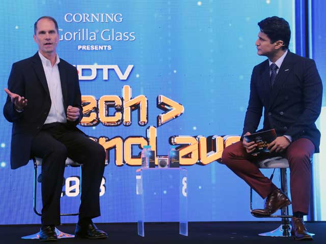 John Bayne on the Corning Gorilla Glass Story