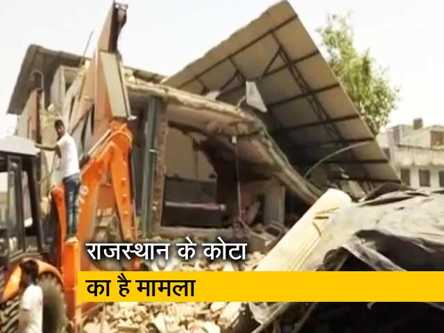 कोटा में बीयर बार की इमारत गिरी, 4 को बचाया गया