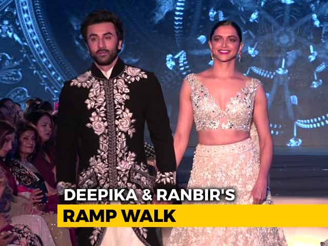 Video : Deepika Padukone And Ranbir Kapoor Add Stardust To Mijwan Fashion Show