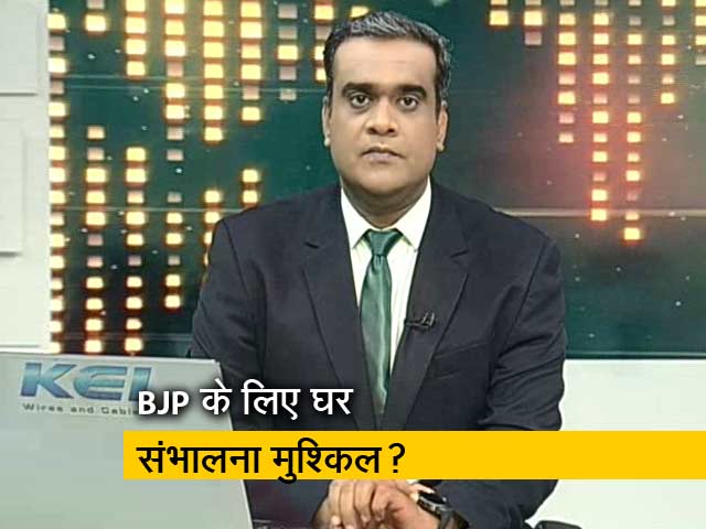 मिशन 2019 इंट्रो : यूपी के CM योगी 1 साल में ही डगमगाते नजर आ रहे हैं