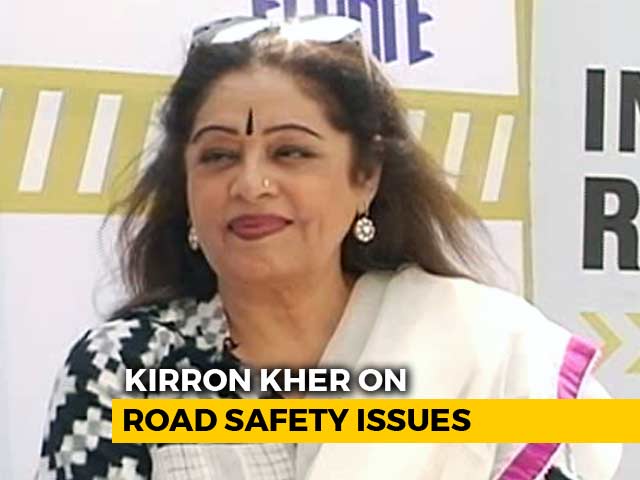 Kirron Kher Has This Important Road Safety Advice For Bikers On The Move
