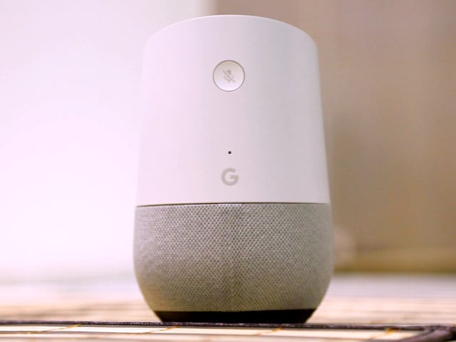Video : Google Home Smart Speaker Review: Smartest Speaker You Can Buy?