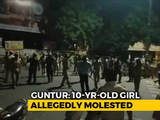 Video : In Andhra Pradesh, Mob Attacks Police Station After 10-Year-Old Was Allegedly Molested