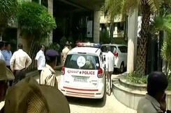 "Missing" Congress Lawmakers At Bengaluru Hotel? Cops Join Hide-And-Seek "Missing" Congress Lawmakers At Bengaluru Hotel? Cops Join Hide-And-Seek