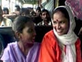 Video: Good Morning India: Delhi, crowd and a bus ride (Aired: August 1998)