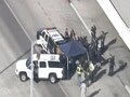 Video : Gunshots at Los Angeles airport prompt evacuation
