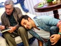 Video : When Ranbir Kapoor kissed Robert De Niro's knee