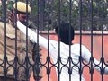 Video : दिल्ली पुलिस की बेरहमी का वीडियो
