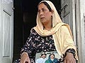 The martyrs of Kashmir (Aired: November 2001)