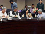 Video : Iraq Crisis: Sushma Swaraj Meets Envoys to Gulf Nations