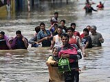 इंडिया 7 बजे : बाढ़ में अब भी फंसे है चार लाख लोग