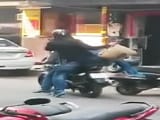 Video : Caught on Camera: Bike-Borne Robbers Loot Cash Van in Delhi