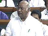 Video : संसद में कांग्रेस सांसदों ने गिरिराज के बयान पर किया हंगामा