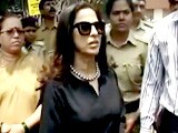 Video : On Shobhaa De's Petition, Supreme Court Stays Notice to Her by Maharashtra Assembly