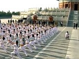Videos : बीजिंग में पीएम मोदी ने देखा योग और ताइची का अनूठा प्रदर्शन