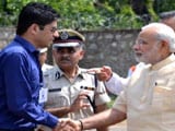 Video : IAS Officer Denies Defence on WhatsApp Over Meeting PM Modi in Casuals
