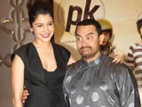 Video : Aamir Wore Jackie Chan's Gift to <i>PK</i> Party