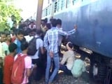 Video : Palamu Express Derails as Suspected Maoists Blow up Track in Jharkhand