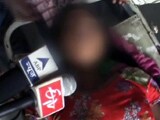 Videos : यूपी में कथित गैंगरेप पीड़ित ने थाने में खाया जहर