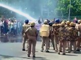 Video : नौकरी न मिलने से नाराज BPE डिग्री धारकों का प्रदर्शन, पुलिस ने किया लाठीचार्ज