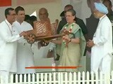 Video : कांग्रेस की किसान सम्‍मान रैली में मोदी सरकार पर जमकर बरसे सोनिया और राहुल गांधी