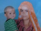 Video : राजस्थान : बोरवेल में गिरी ढाई साल की बच्ची को सुरक्षित निकाला गया