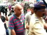 Video : शीना बोरा हत्याकांड में इंद्राणी के पति पीटर मुखर्जी गिरफ्तार