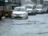 Videos : चेन्नई में भारी बारिश जारी, सेना बुलाई गई