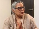 Videos : देहरादून हवाई अड्डा : घुटने के बल चलने को मजबूर बुज़ुर्ग महिला