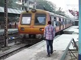 Videos : मुंबई : हार्बर रूट पर 72 घंटों का मेगाब्लॉक शुरू