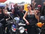 Video : Offbeat Moments of India Bike Week