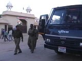 Video : Mob At Their Door, 4 Kashmiri Students Arrested Over Beef Rumour
