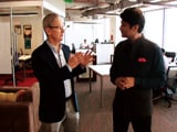Video : Apple CEO Tim Cook Travels with NDTV in India