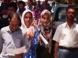 Video : Medical Exam Briefly Breathes Life Into Srinagar Amid Lockdown
