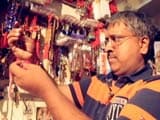 Video : The Art Of Creating Rakhi Bracelets