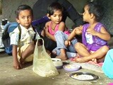 Videos : महाराष्ट्र : भूख पर भारी मंत्री जी की सवारी