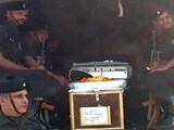 Videos : माछिल सेक्टर में मुठभेड़ में 2 जवान शहीद, एक का शव आतंकियों ने क्षत-विक्षत किया