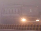 Videos : दिल्ली एनसीआर में फिर कोहरे की मार, रेल, सड़क और हवाई यातायात प्रभावित