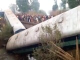 Videos : कानपुर ट्रेन हादसा : अजमेर-सियालदह एक्स. के 15 डब्बे पटरी से उतरे, 2 की मौत