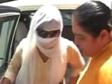 Videos : बीजेपी सांसद केसी पटेल को हनी ट्रैप में फंसाने की आरोपी महिला गिरफ्तार