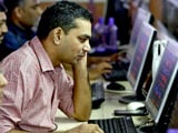 Video : Sensex Edges Lower On Weak Global Cues