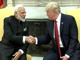 Videos : डोनाल्ड ट्रंप ने प्रधानमंत्री मोदी का गर्मजोशी से किया स्वागत