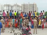 Video : Hundreds Attack Noida Housing Society Alleging Domestic Help Held Captive
