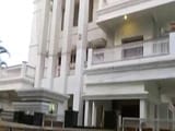 Video : Karnataka Minister Raids: Taxmen Seize Rs. 11 Crore Cash, Scan Property