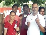 Videos : बवाना उपचुनाव: EVM में गड़बड़ी के चलते 2 बूथों पर देर से वोटिंग