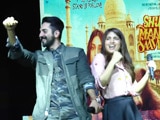 Video : Watch: Ayushmann And Bhumi Shake A Leg At A College Festival