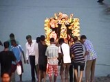 इंडिया 8 बजे: दुर्गा विसर्जन पर ममता बनर्जी का नया अड़ंगा