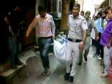Video : दिल्ली: डबल मर्डर के आरोपी ने फांसी लगाकर दी जान